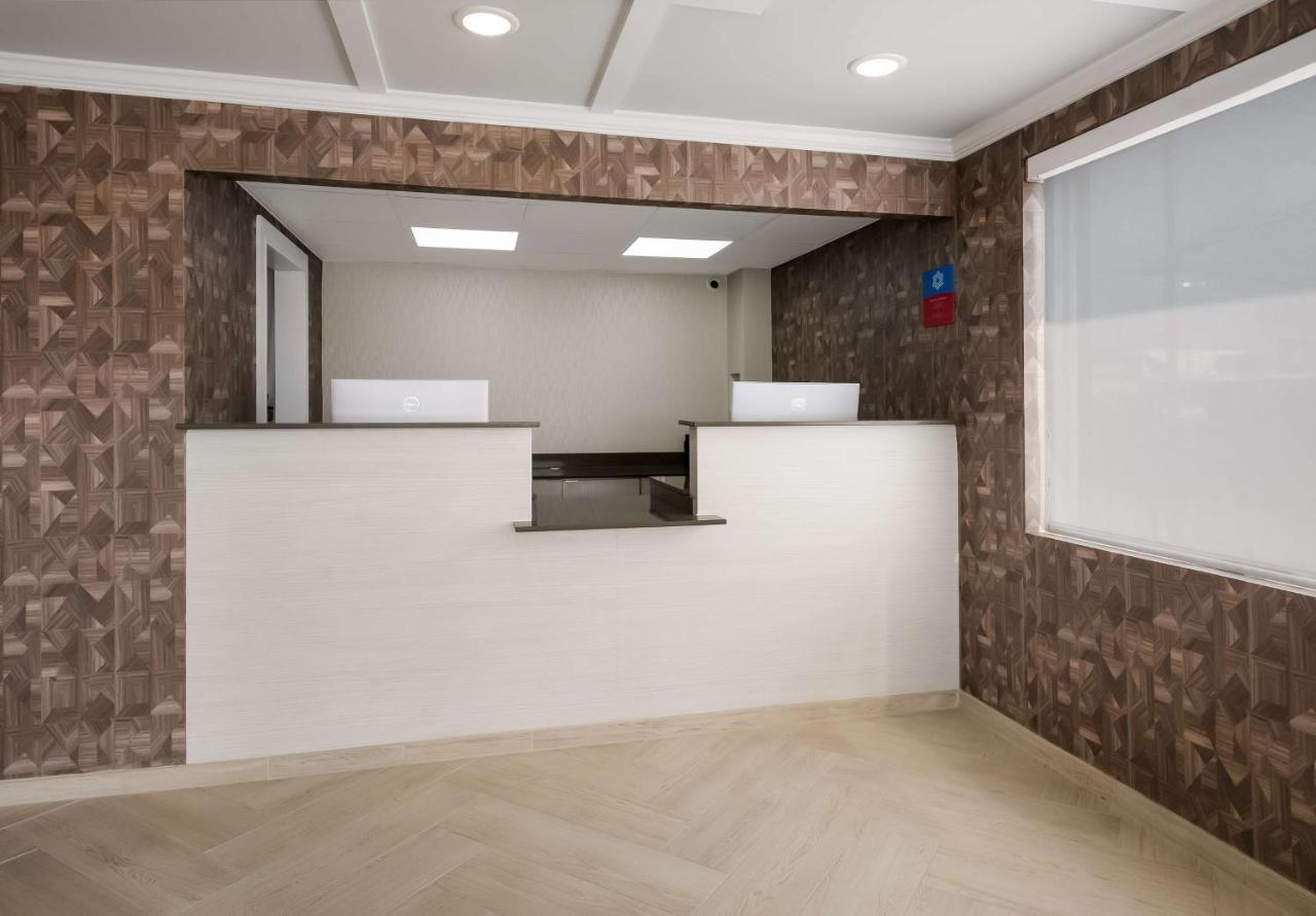 Surestay Plus By Best Western 鸽子谷 外观 照片